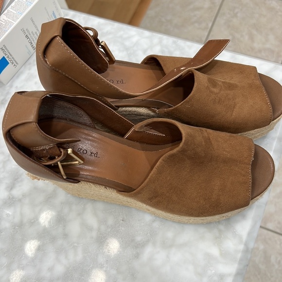 Brown Ankle Strap Wedges - Picture 3 of 11